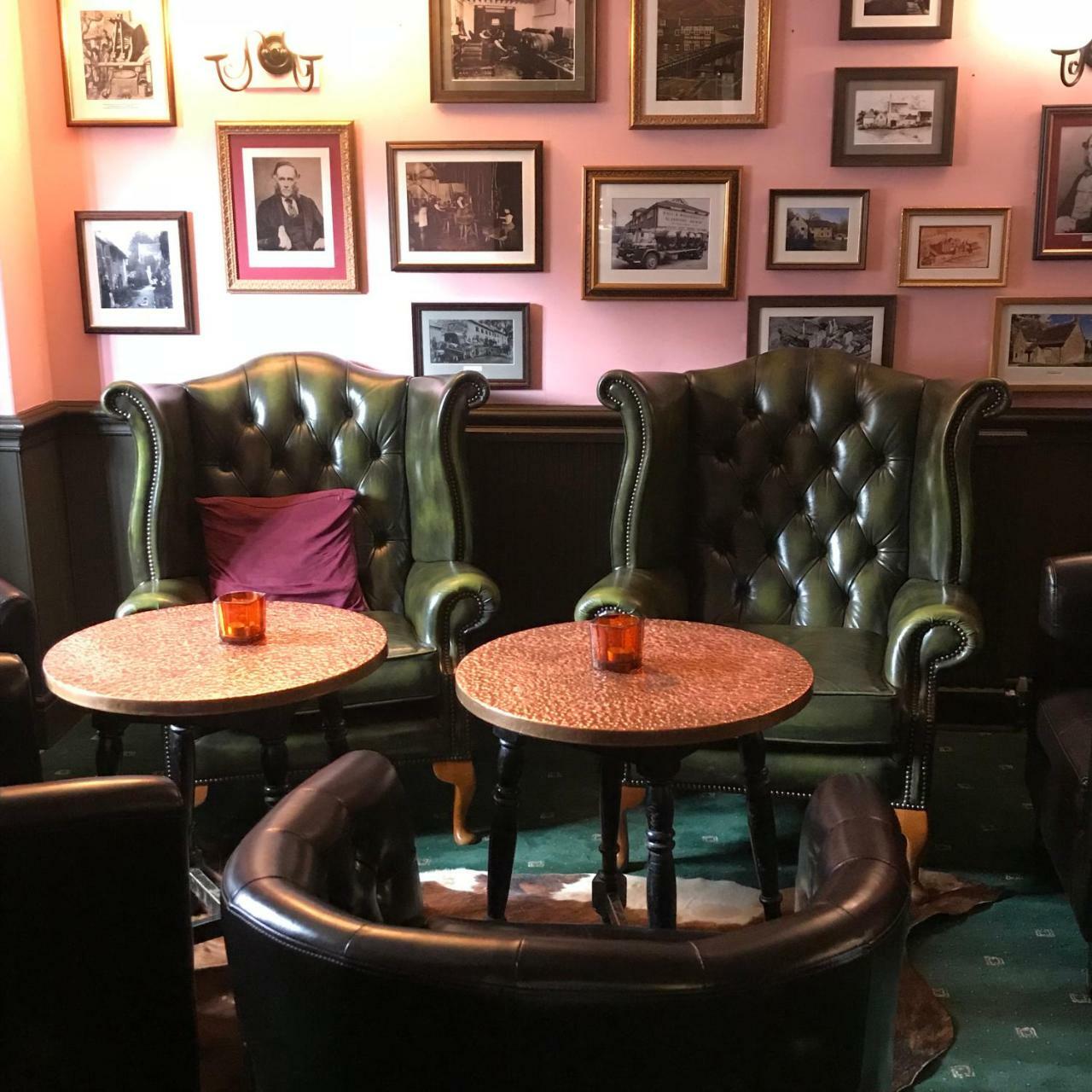ستورمنستر نيوتن The Swan Inn المظهر الخارجي الصورة